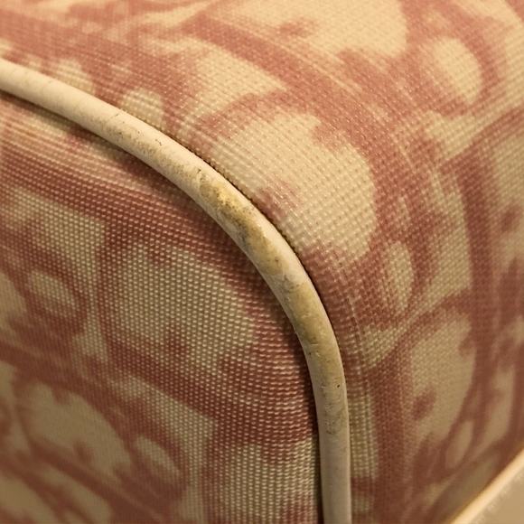 Dior Logogram Handbag - Picture 8 of 8